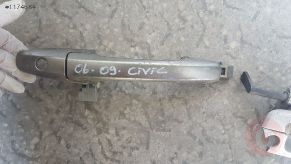 2006-2009 CİVİC SAĞ ÖN KAPI KOLU HONDA ORJİNAL ÇIKMA PARÇA