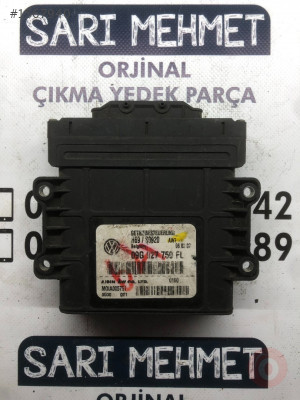 ÇIKMA VW JETTA OTOMATİK ŞANZIMAN BEYNİ 09G927750FL