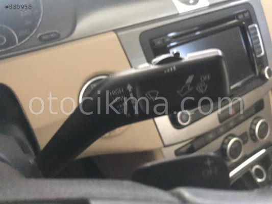 VOLKSWAGEN PASSAT 2013 ÇIKMA YAĞMUR SİLEGEÇ KOLU