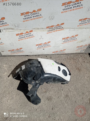 Renault Megane 3 Sol Ön Çamurluk Davlumbazı 2010-2015