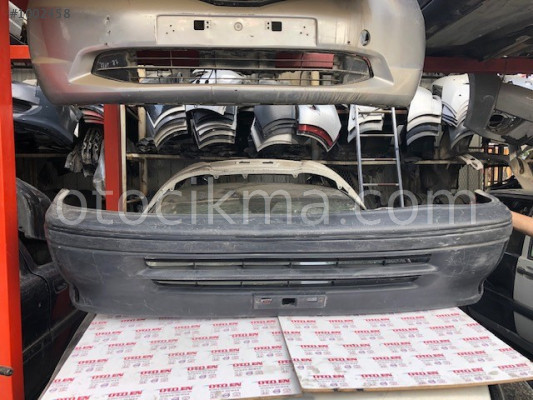 TOYOTA HIACE ÖN TAMPON 1998 2005