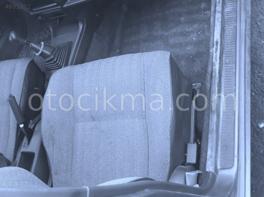 1992 TOYOTA COROLLA ÇIKMA SAĞ ÖN KOLTUK.