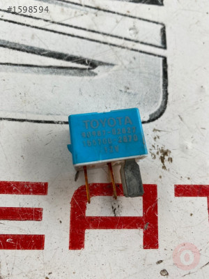 90987-02027 toyota corolla 2008 mavi küçük röle 4 bacak