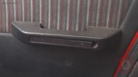 peugeot 205 1.4 benzinli çıkma sağ ön iç kapı kolu