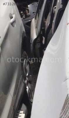 2016 Model Nissan Qashgai 1.5 çıkma sol arka jant lastik.