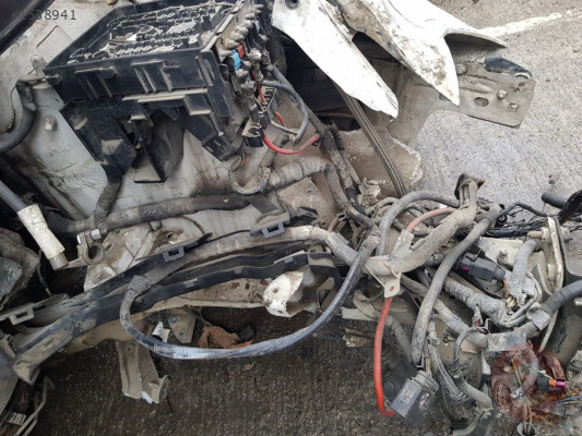 Volkswagen Caddy Sol Ön But Hatasız Orjinal Çıkma