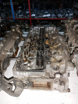 FORD COURİER 1.5 HDİ DİZEL SİLİNDİR KAPAĞI ÇIKMA PARÇA