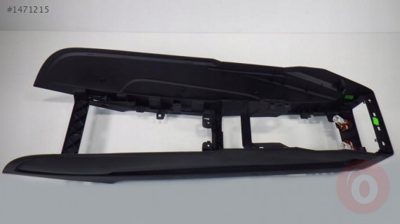 AUDİ Q7 07-15 ORTA KONSOL (SİYAH) 	4L1863244C 6PS