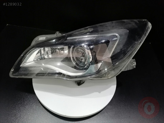 OPEL İNSİGNİA SAĞ FAR