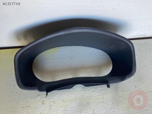 RENAULT SYMBOL SAAT ÇERÇEVESİ MONTECAR