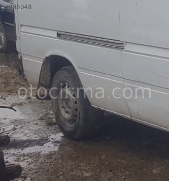 1998 mercedes sprinter 312d kesme sağ arka çamurluk