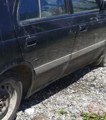 1991 model mazda 929 2.0 çıkma sağ marşbiyel