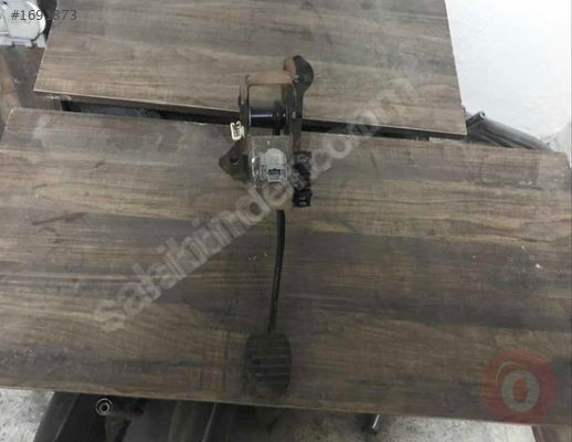 ŞAHİNOĞLU OTOÇIKMADAN DACİA DUSTER 1.5 DCİ FREN PEDALI