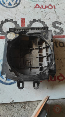 65136919353 bmw 5 e60 sedan bas sol yolcu hoparlörü yuvası