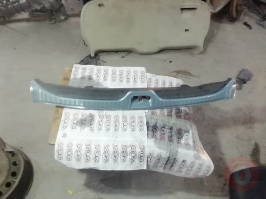 Volvo Xc60 Bagaj Kapağı Kaplaması 0097679 39816810 5699491