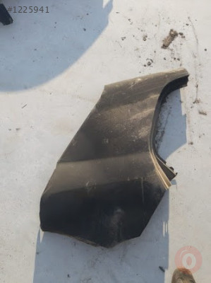 TOYOTA  COROLLA  HB 2004 2006  SAĞ ARKA KAPI