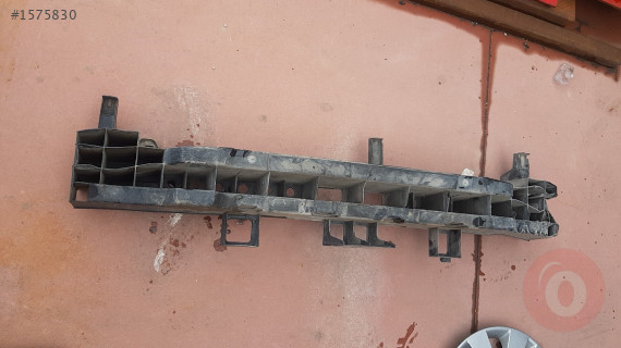 RENAULT CLİO 4 HB ARKA TAMPON DESTGİ SEFALILAR OTO CIKMA