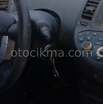 2002 2007 nissan primera tekno çıkma kontak girişi