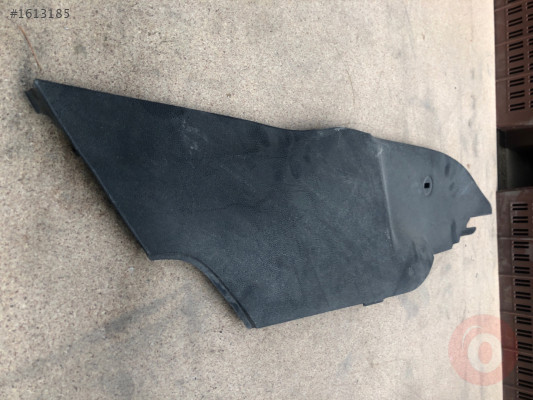 Ford fiesta gögüs plastik
