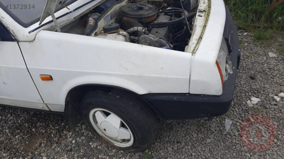 lada samara çıkma sağ ön çamurluk