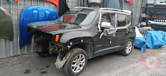 jeep renegade siyah motor kaputu (ARAÇ HURDA BELGELİ)