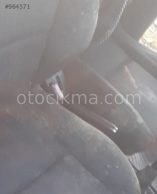 2009 model peugeot 207 1.4 benzinli çıkma fren tabancası