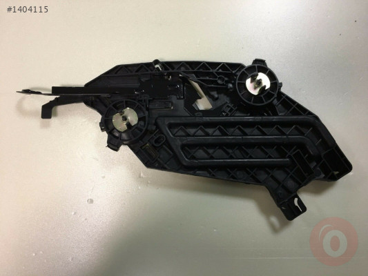 SKODA OCTAVİA 09-12 FAR SABİTLEME BRAKETİ SOL 1Z0941463A