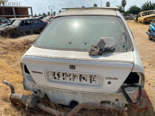 HONDA EUROCİVİC BAGAJ KAPAĞI CAMI ORİJİNAL ÇIKMA  1996-2001