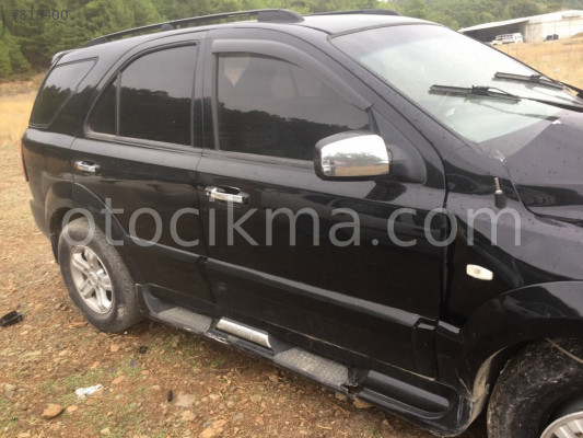 KİA SORENTO SOL ÖN KAPI