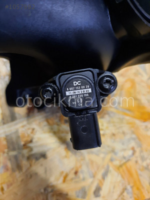 Mercedes sprinter A0071530028  hava basınç sensörü e  w212