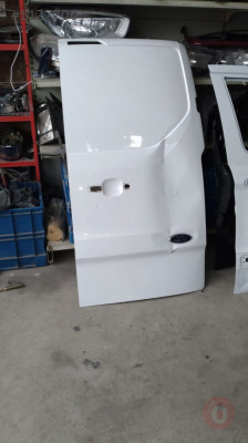 ford custom çıkma sağ arka bagaj kapağı az hasarlı
