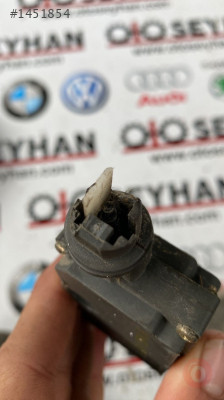 84680-AV600 nissan primera 2007 bagaj kapağı kilit motoru