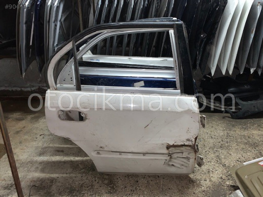 HONDA CİVİC SAĞ ARKA KAPI 1996 2001