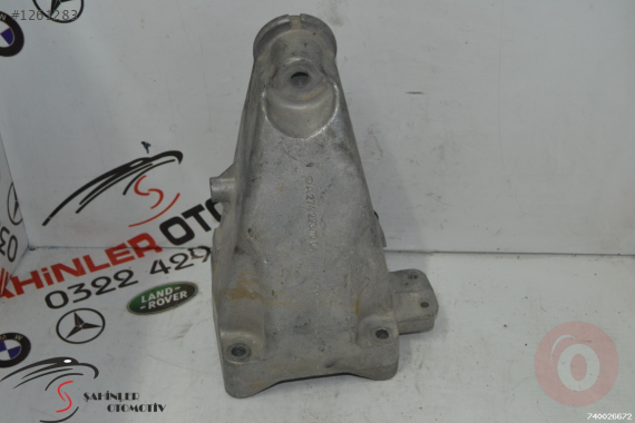MERCEDES C SERİSİ A205 W205 SAĞ MOTOR KULAĞI