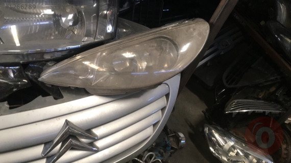 Peugeot 206 sol ön far lambası çıkma orjinal