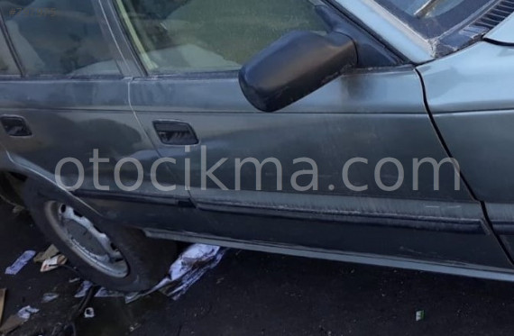 1992 TOYOTA COROLLA ÇIKMA SAĞ MARŞBİYEL MEVCUTTUR.
