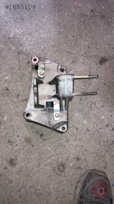 Fiat Punto 1.3 multijet ön motor bağlantı kulağı