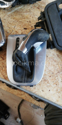 opel insignia otomatik vites tablası