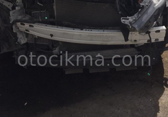 2016 Model Nissan Qashgai 1.5 Dizel çıkma ön panel.