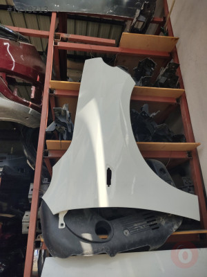 Fiat Egea sağ ön çamurluk hatasız temiz sağlam beyaz