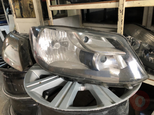 Caddy sağ far camı çıkma orjinal
