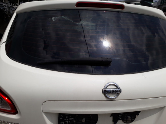 2011 MODEL NİSSAN QASHGAİ KOMPLE BAGAJ CAMI.