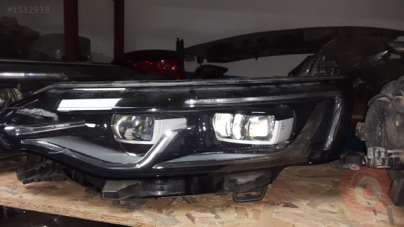 RENAULT TALİSMAN SOL FAR  ÇIKMA ORJİNAL PARÇALAR