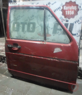 VOLKSWAGEN ÖN SAĞ KIRMIZI KAPI ÇIKMA