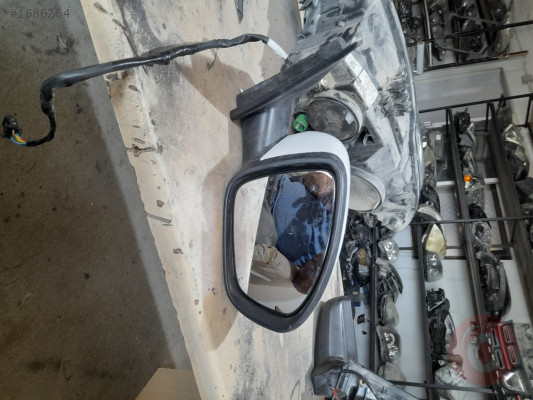 2018 2022 model megane 4 sag ayna cikma parca