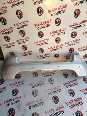 renault clio 4 makyajlı arka tampon çıkma parça