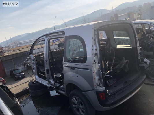 RENAULT KANGO 3 KELEBEK CAMLARI ORJİNAL HATASIZ ÇIKMA