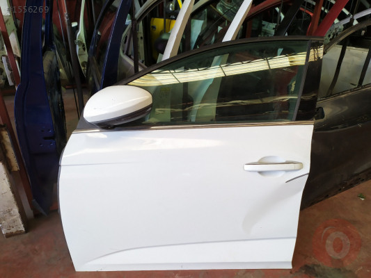 RENAULT MEGANE 4 ORJ CIKMA ON SOL KAPI GÜL OTOMOTİV