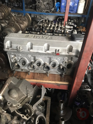 Bmw silindir kapagı