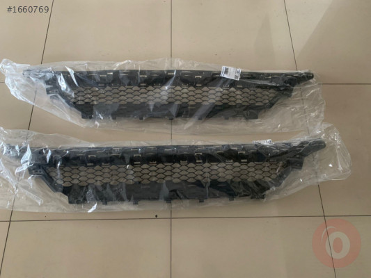 MERCEDES W205 ÖN ORTA IZGARA AMG SIFIR ORİJİNAL A2058856204